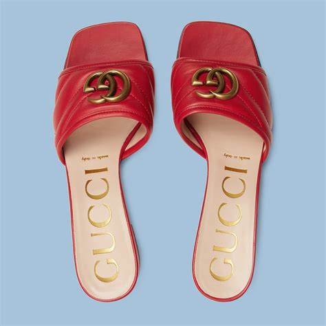 sandalo velluto gucci rosso logo|gucci sandals.